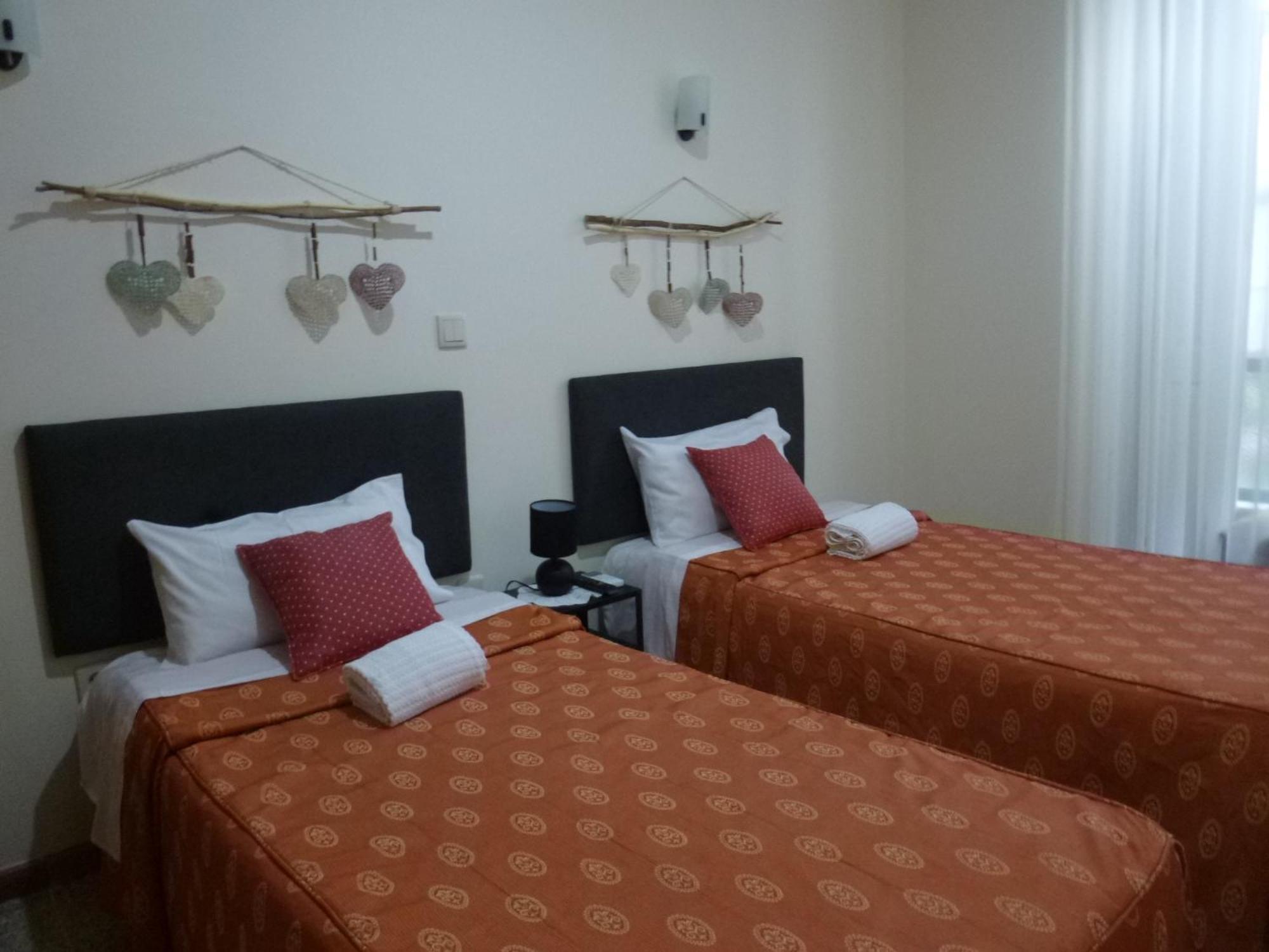 Residencialusobrasileira Hotel เลซาเดอปัลเมรา ภายนอก รูปภาพ