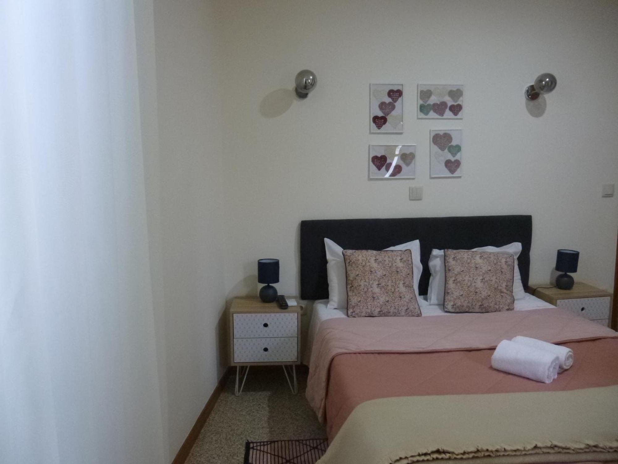 Residencialusobrasileira Hotel เลซาเดอปัลเมรา ภายนอก รูปภาพ