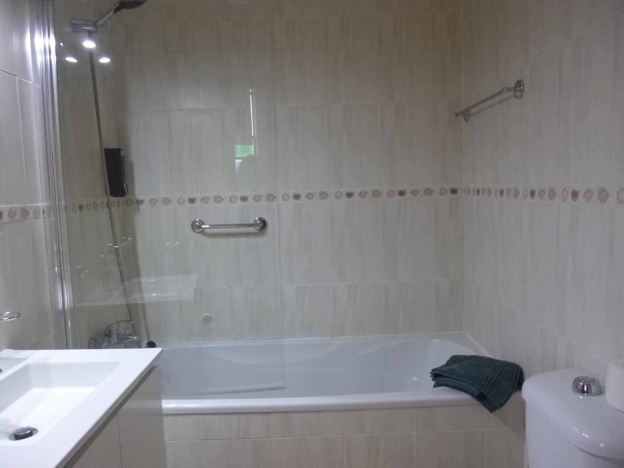 Residencialusobrasileira Hotel เลซาเดอปัลเมรา ภายนอก รูปภาพ