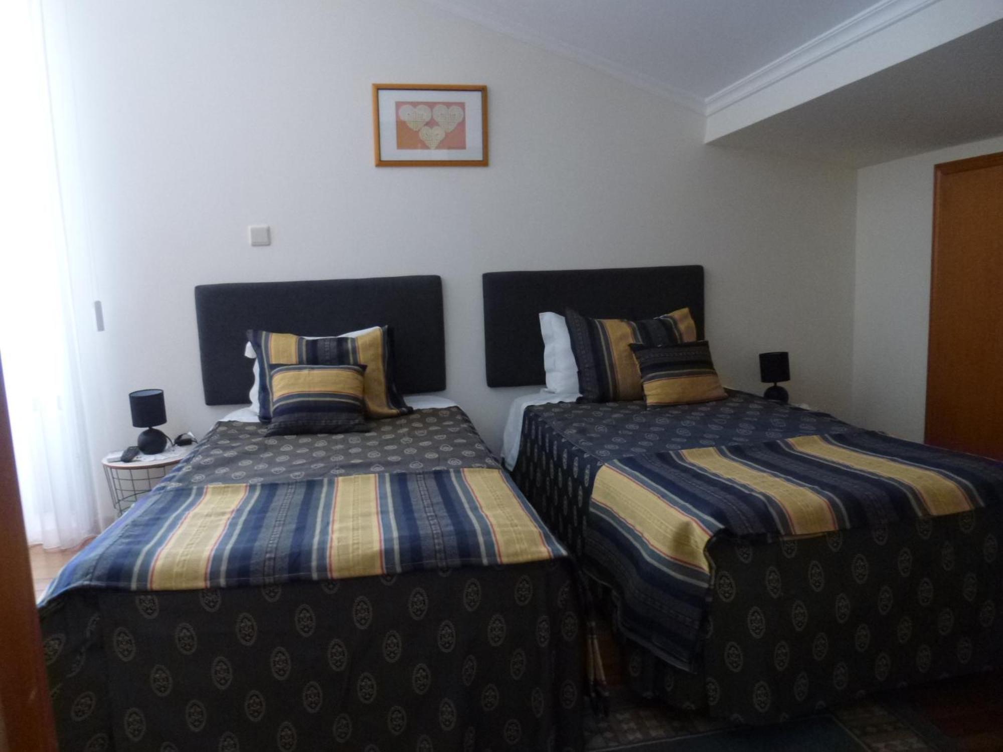 Residencialusobrasileira Hotel เลซาเดอปัลเมรา ภายนอก รูปภาพ